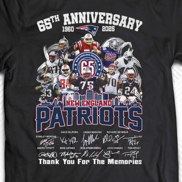 65 Years Of New England Patriots 1960-2025 Thank You For The Memories Shirt - Picture 2 of 5